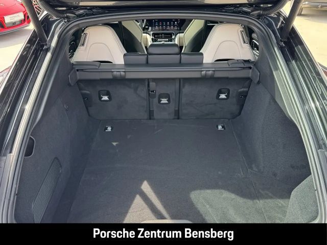 Porsche Panamera 4 E-Hybrid