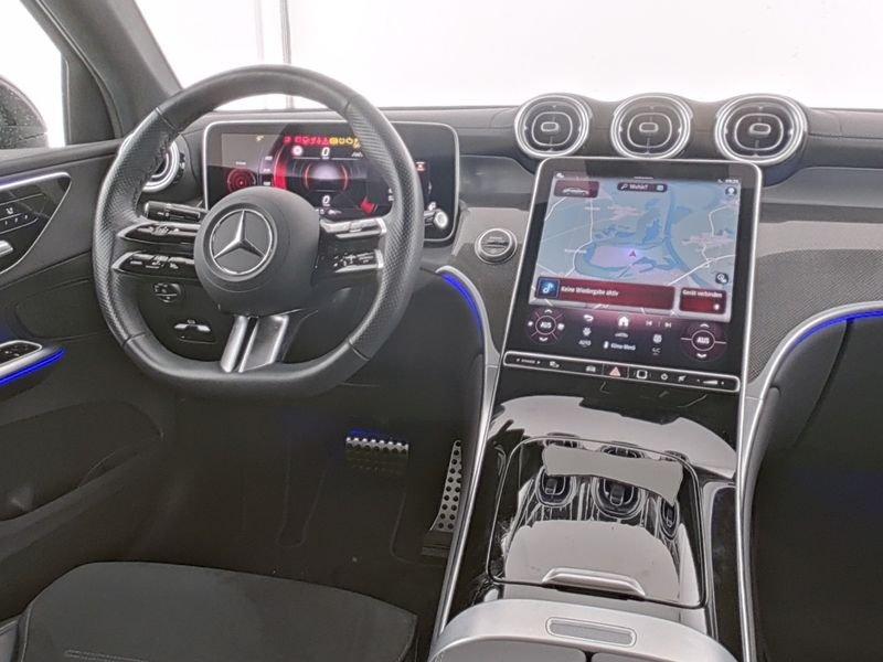 Mercedes-Benz GLC 300 4MATIC AMG Line GLC 300 d