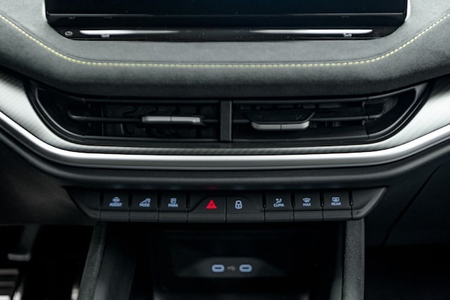 Skoda Elroq Elroq RS Lounge 84 kWh 4x4*360°*NAV*MATRIX*DCC