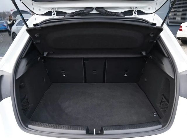 Mercedes-Benz A 220 A 220 d AMG Line