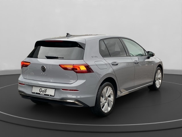 Volkswagen Golf 1.5 TSI Golf VIII