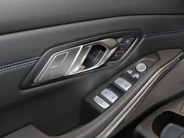 BMW 330 330i M-Sport Sedan