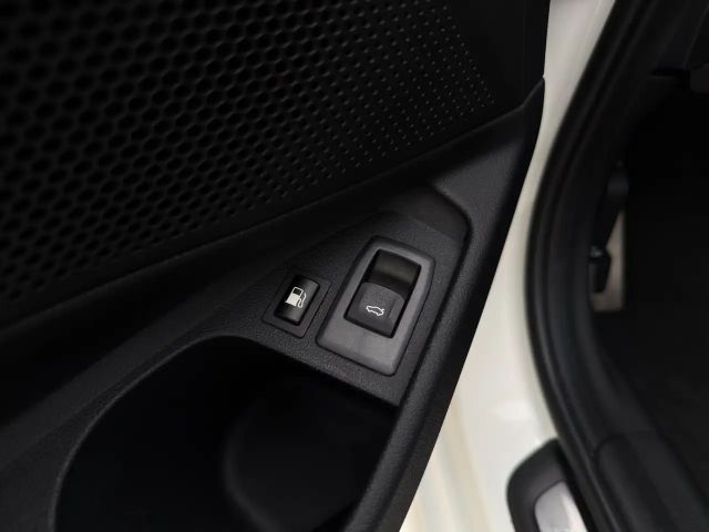 BMW 330 330e M-Sport Touring