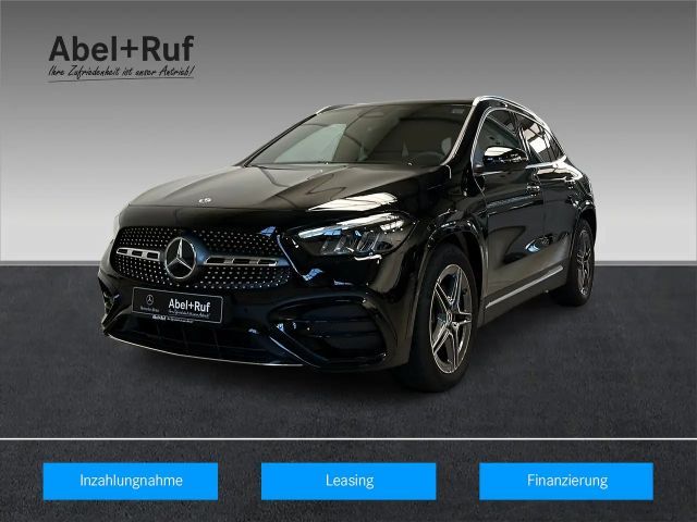 Mercedes-Benz GLA 220 4MATIC AMG Line GLA 220 d