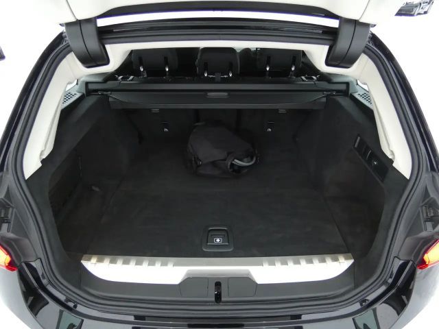 BMW 330 330e Touring