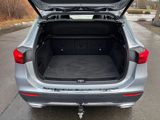 Mercedes-Benz GLA 200 Progressive