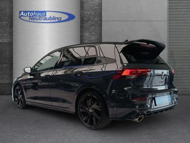 Volkswagen Golf 2.0 TSI DSG