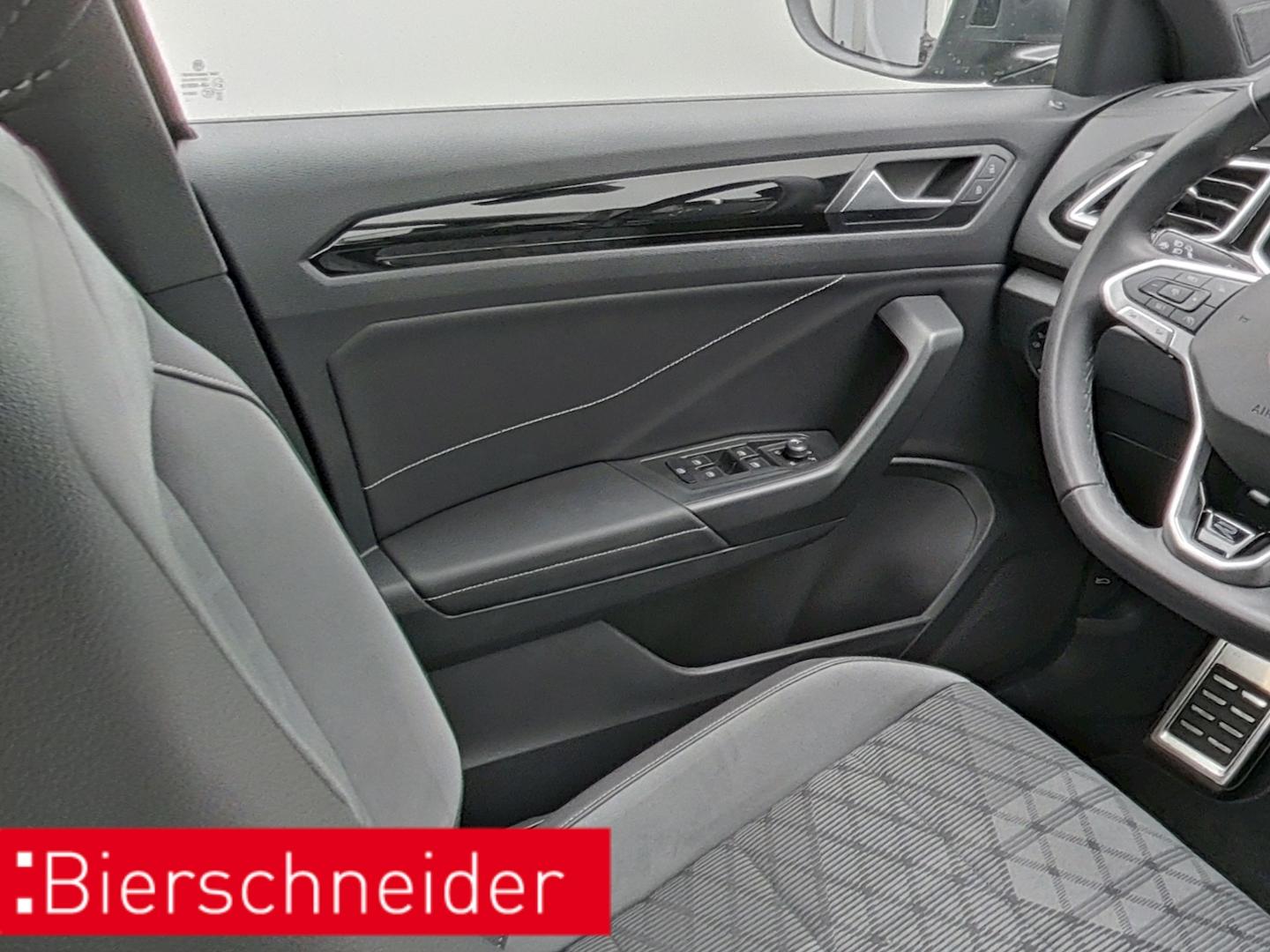 Volkswagen T-Roc 1.5 TSI DSG IQ.Drive R-Line