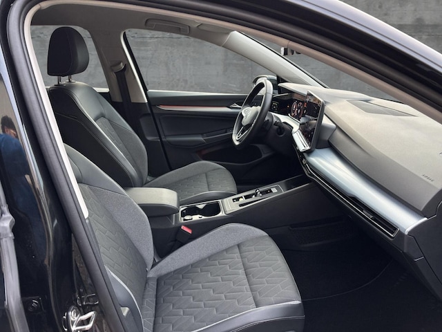 Volkswagen Golf 2.0 TDI DSG