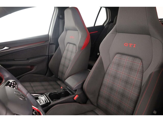 Volkswagen Golf 2.0 TSI Style