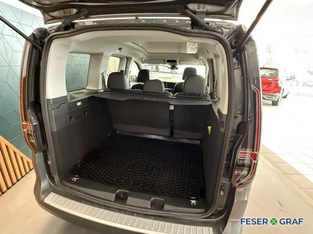 Volkswagen Caddy AHK*LED*Navi*Pano*Sthzg.*RearView*