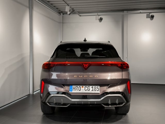 Cupra Terramar 1.5 e-Hybrid VZ
