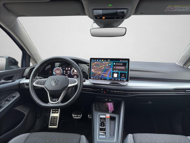 Volkswagen Golf 1.5 eTSI DSG Golf VIII IQ.Drive