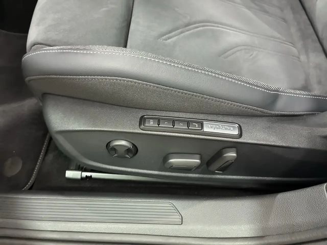 Volkswagen Golf Business Variant