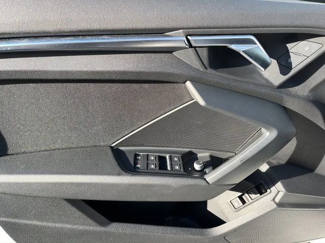 Audi A3 40 TFSI Hybride Sedan