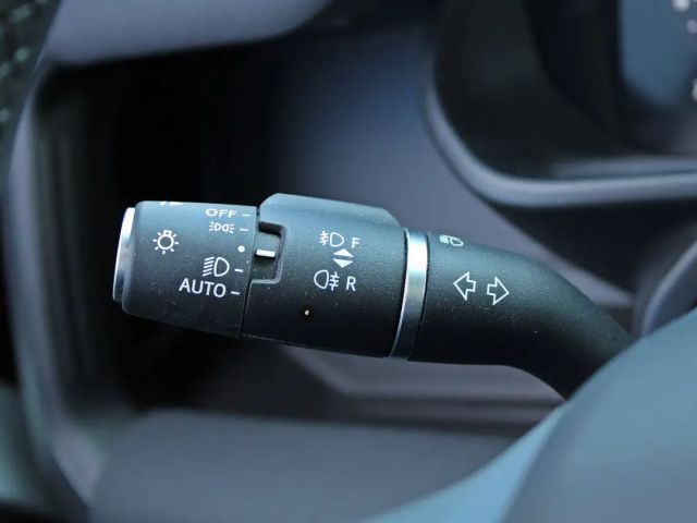 Land Rover Defender 110 Dynamic SE