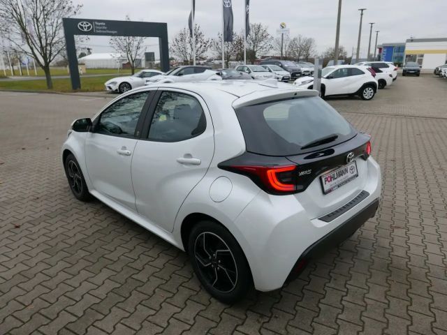 Toyota Yaris Hatchback Team D