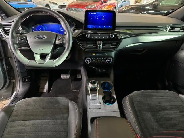 Ford Kuga ST Line X