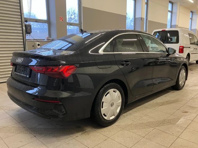 Audi A3 30 TFSI S-Tronic Sedan
