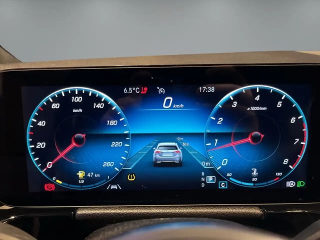 Mercedes-Benz GLA 200 Progressive