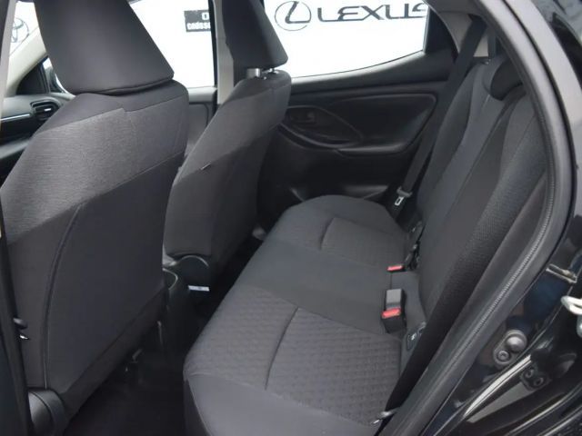 Toyota Yaris Club Hatchback