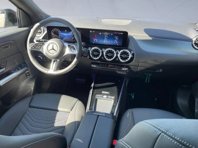 Mercedes-Benz GLA 180 Progressive