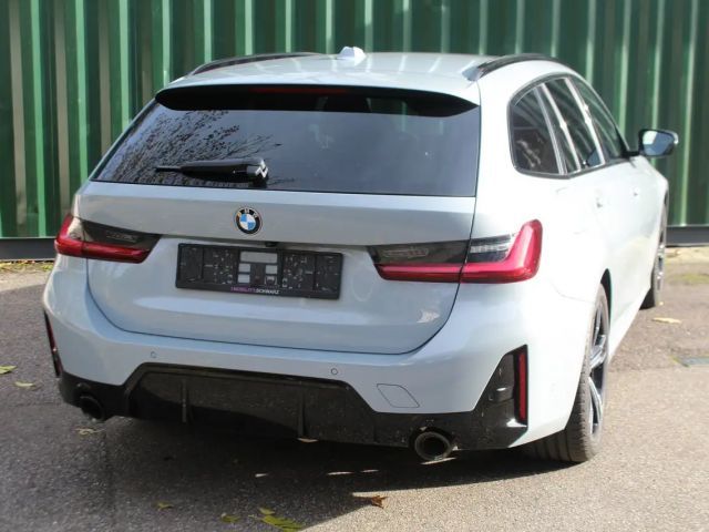 BMW 320 320d M-Sport Touring xDrive