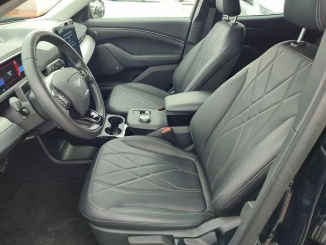 Ford Mustang Mach-E NAVI,LEDER,Klimaaut.,RFK 360 ,Tem Digitales Cockpi