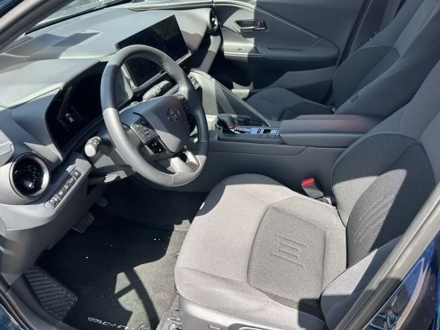 Toyota C-HR Hybride Plug-in Team D