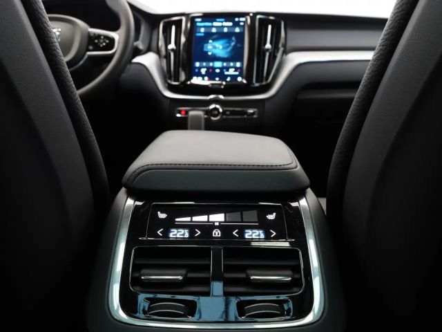 Volvo XC60 AWD Dark Ultimate