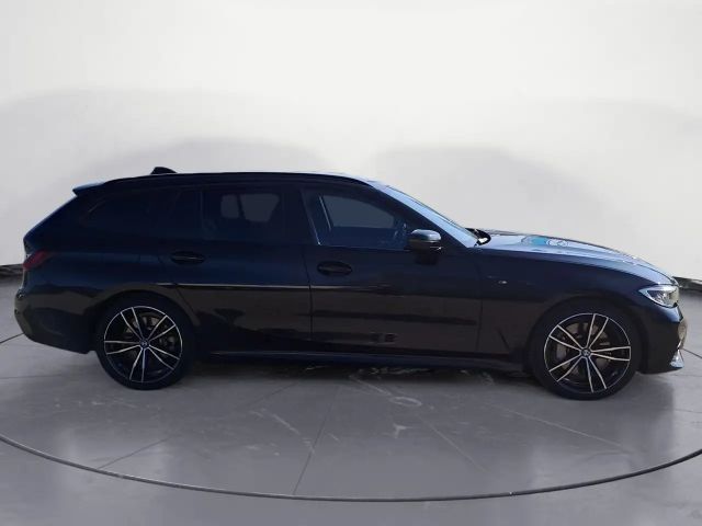 BMW 330 330d M-Sport Touring xDrive