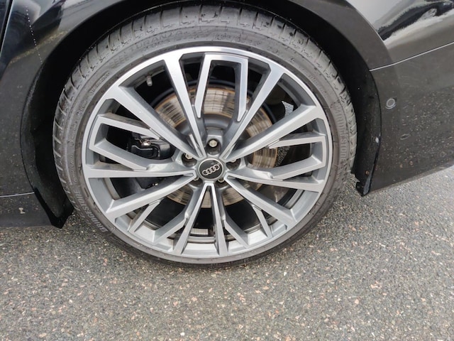 Audi S6 Avant Quattro