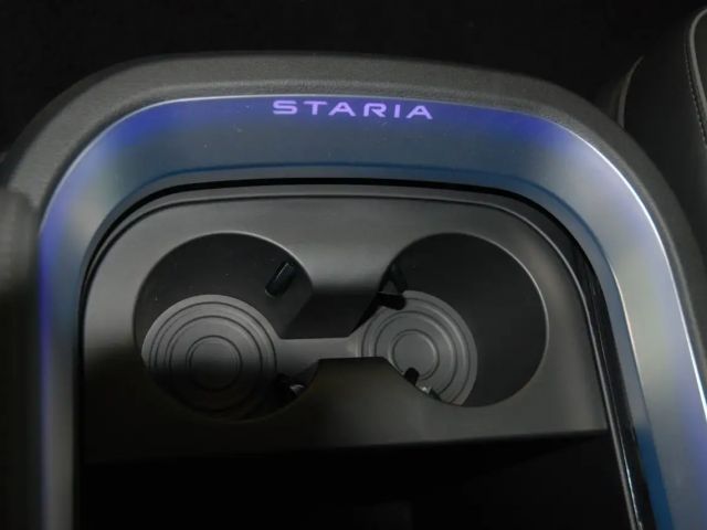 Hyundai Staria Signature