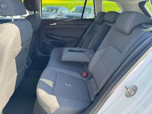 Volkswagen Golf 1.5 TSI Golf VIII Life Variant