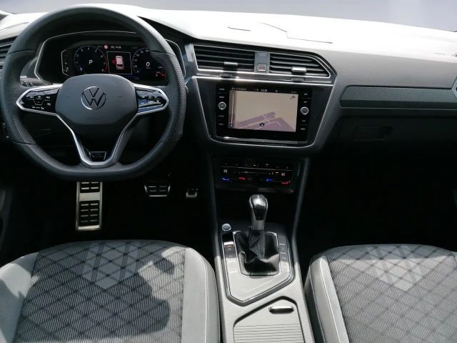 Volkswagen Tiguan 1.5 TSI DSG R-Line