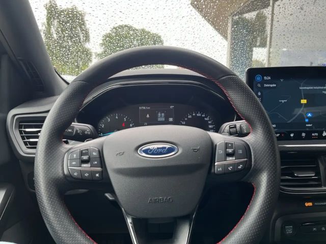 Ford Focus EcoBoost ST Line Wagon