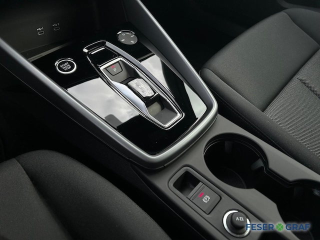 Audi A3 30 TFSI S-Tronic Sedan