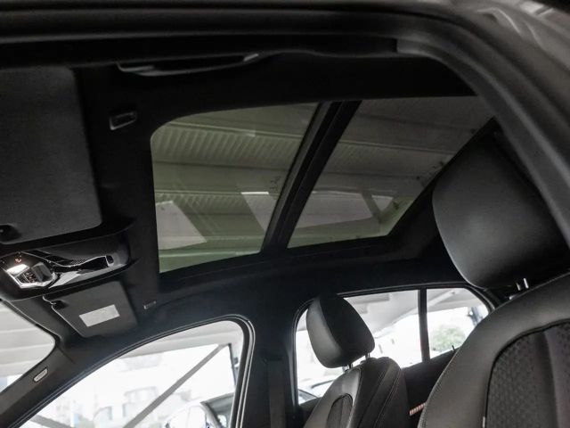 BMW 135 Sedan xDrive