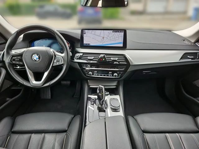 BMW 530 530d Luxury Line Touring