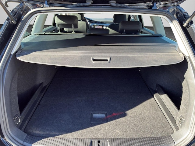 Volkswagen Passat 1.5 TSI Business DSG Variant