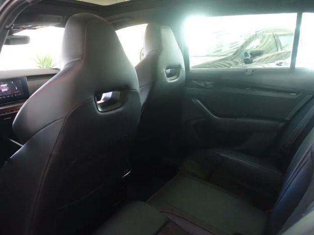 Skoda Octavia Combi RS