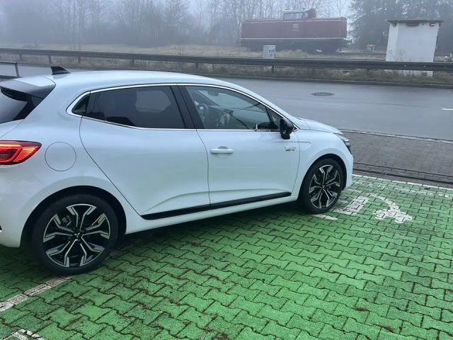 Mitsubishi Colt Hybrid