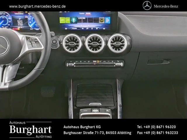 Mercedes-Benz EQA 300 4MATIC Progressive