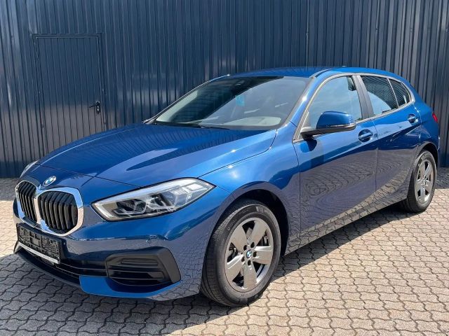 BMW 116 116i 5-deurs Sedan