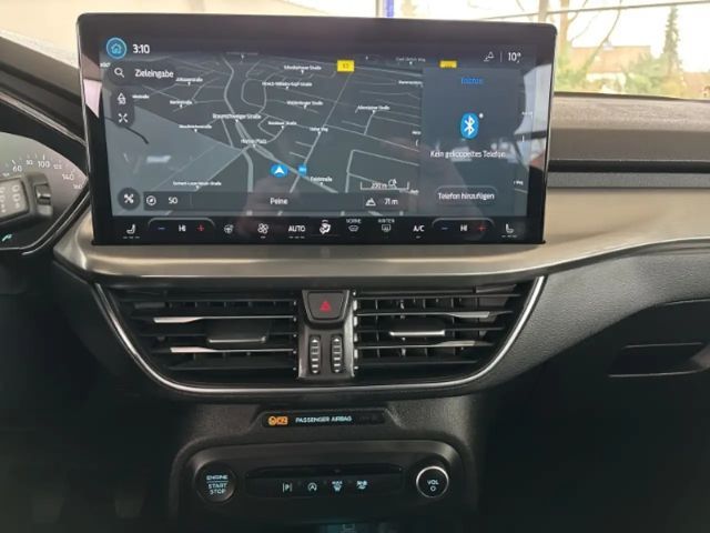 Ford Focus EcoBoost Titanium Wagon