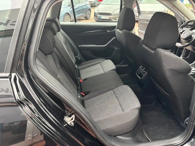 Skoda Octavia Ambition