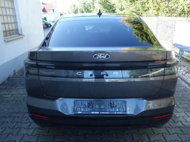 Ford Capri AWD Premium