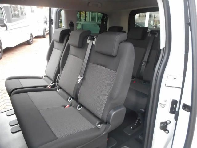 Citroën Spacetourer Plus