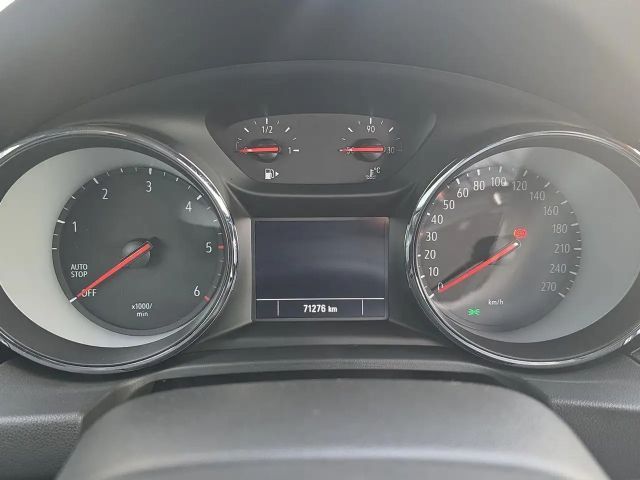 Opel Insignia B Sports Tour SPURH R-KAM NAVI DAB LED