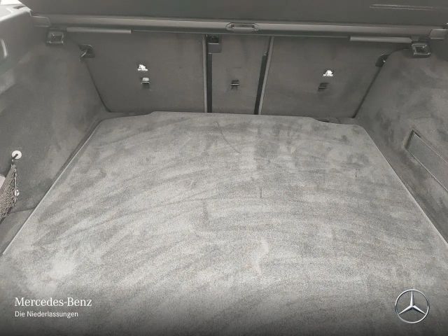 Mercedes-Benz E 220 AVANTGARDE E 220 d Estate